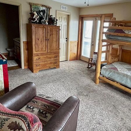 הוילה פיג'ן פורג' Smoky Mountain Retreat With Hot Tub, Arcade Games מראה חיצוני תמונה