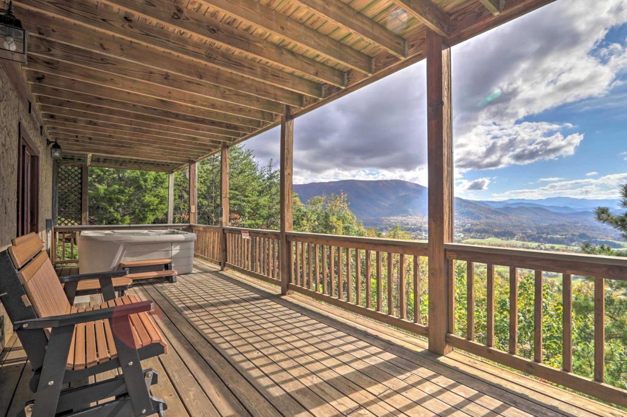 הוילה פיג'ן פורג' Smoky Mountain Retreat With Hot Tub, Arcade Games מראה חיצוני תמונה